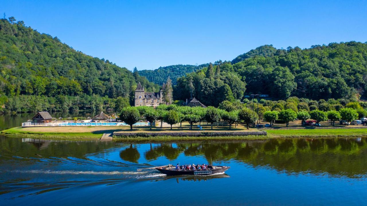 Camping Le Chateau Du Gibanel Saint-Martial-Entraygues Eksteriør bilde