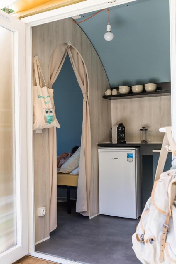 Camping Le Chateau Du Gibanel Saint-Martial-Entraygues Eksteriør bilde