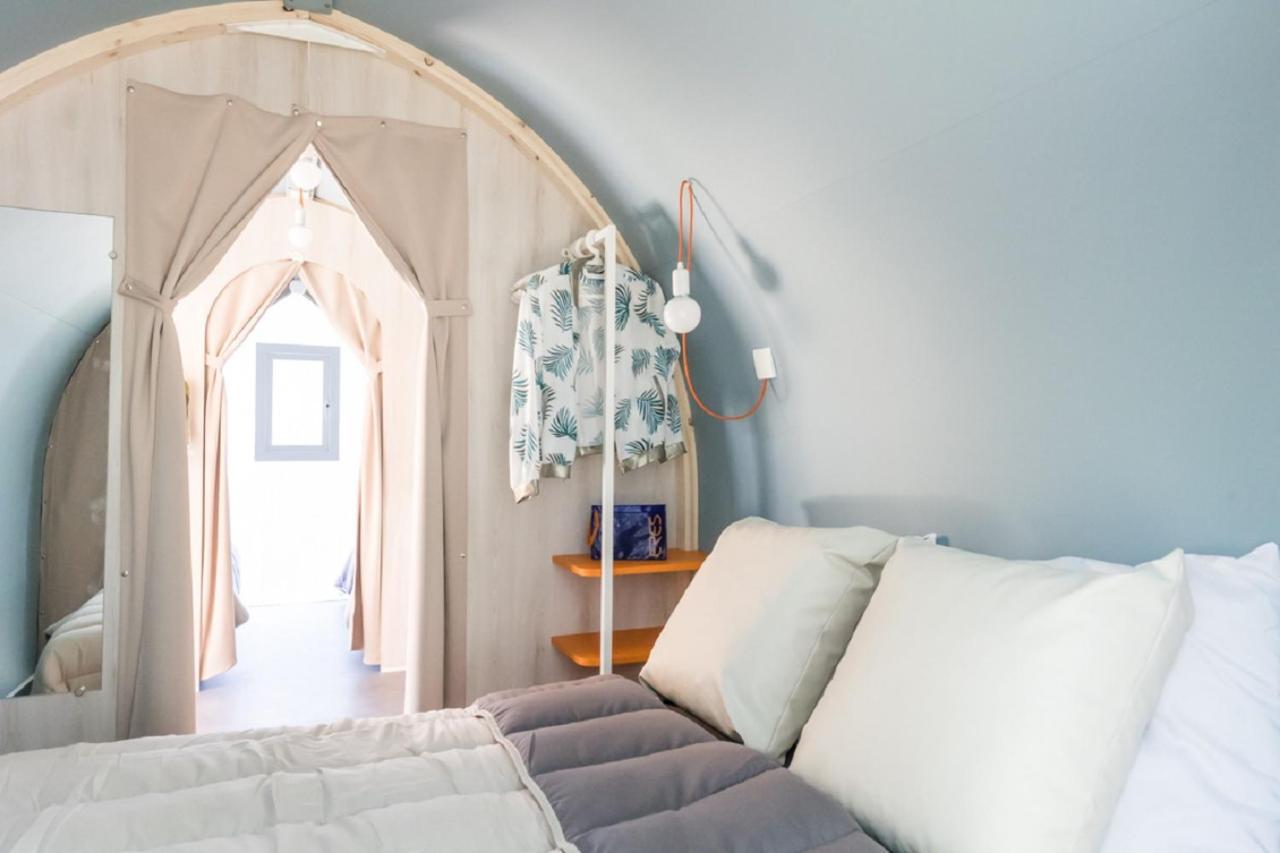 Camping Le Chateau Du Gibanel Saint-Martial-Entraygues Eksteriør bilde